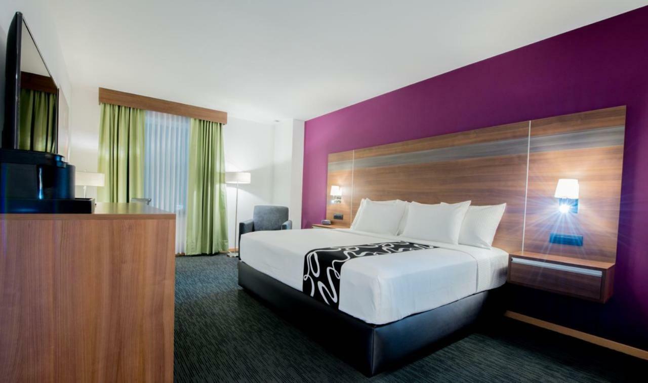 La Quinta By Wyndham San Jose Chiapa Puebla Hotell Eksteriør bilde